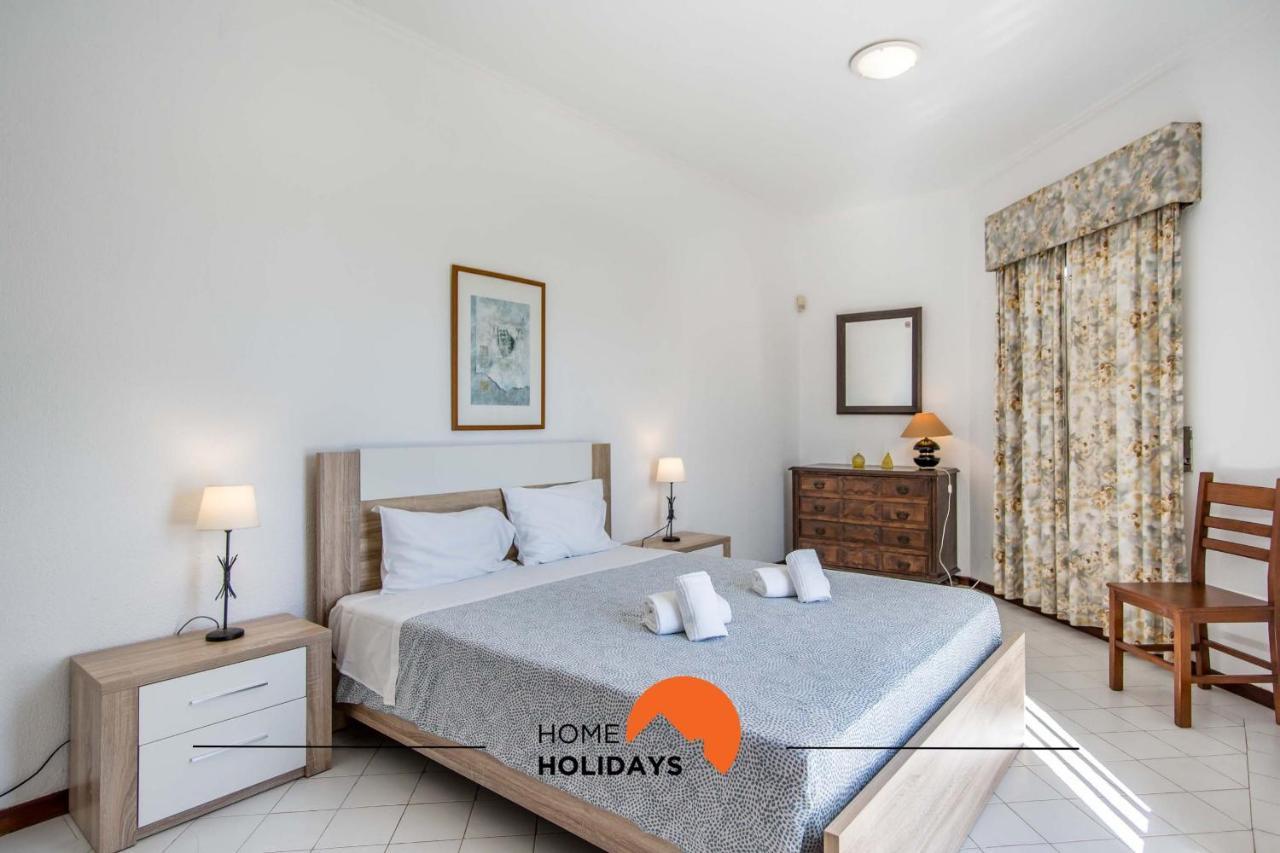 #116 Telhas Verdes By Holidays Сasa de vacaciones Albufeira